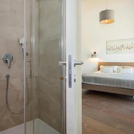 Beautiful In Nyaraló *